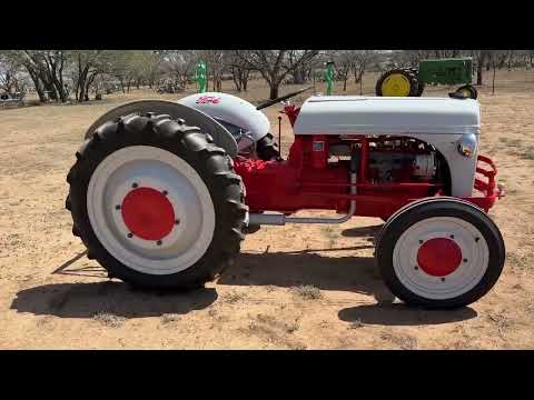1939 Ford 9N Tractor (CC-1938243) for sale in Fredericksburg, Texas