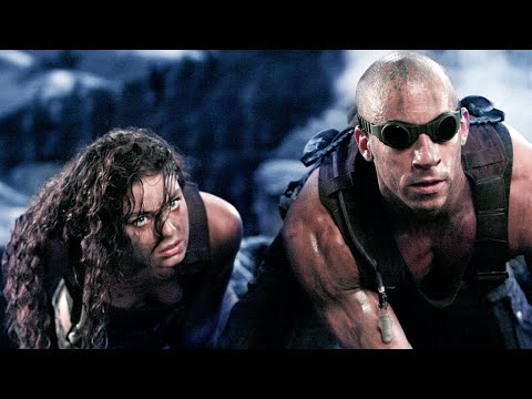 Vin Diesel VS Space Mercenaries | Riddick Extended Preview Collection
