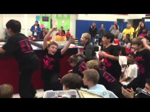 Robo Cardinals Receive Judge's Award for Team Spirit