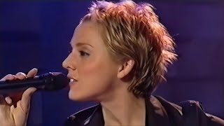 Melanie C - Northern Star (Live at De Gouden Schoen 2000) • HD