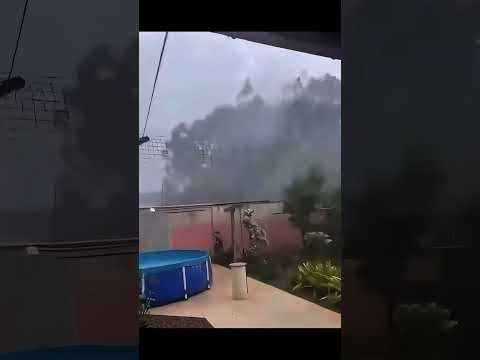⛈️Temporal passa por Benedito novo no estado de santa Catarina, e chuva forte com ventos intensos!!!