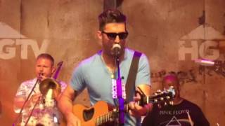 Jake Owen sings &#39;Always Have to Steal My Kisses From You&#39; live at HGTV Ldge at CMA Fest.