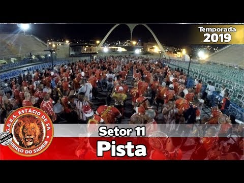 Estácio de Sá 2019 - ensaio de bateria no setor 11 (Pista) - Apoteose ao vivo