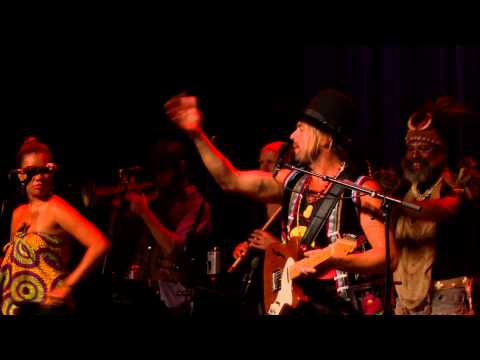 Xavier Rudd & The United Nations - Rusty Hammer (eTown webisode #829)