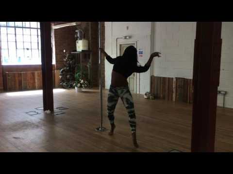 pole dance lessons London