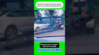 Download lagu Seeing a truck swaying, netizens mistakenly thought the driver did it on purpose #shorts #trending mp3