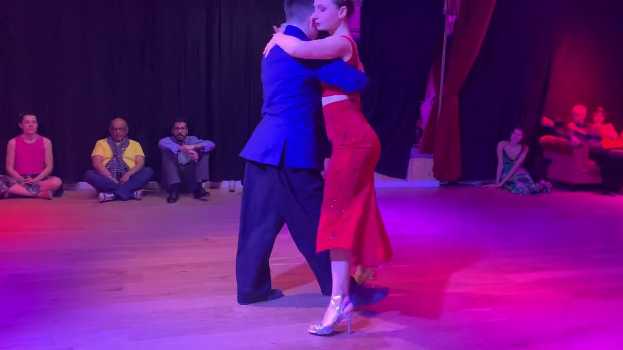 Veronica Toumanova & Asya Moiseeva - Troilo (1/4), MilOnda1905, Paris