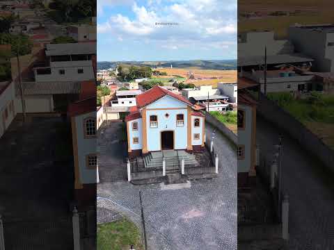 Imagens aéreas da Igreja Nossa Senhora do Carmo, em Barbacena, Minas Gerais