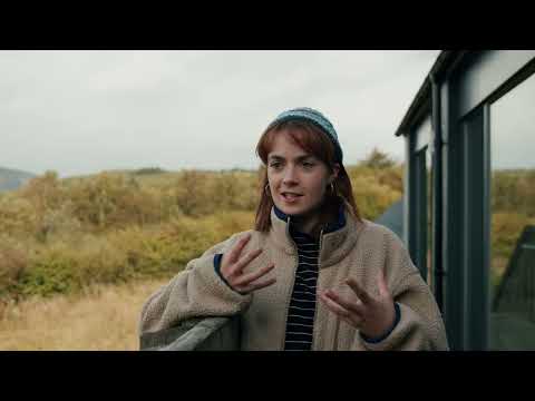 Profile - Anna McLuckie / Making Tracks