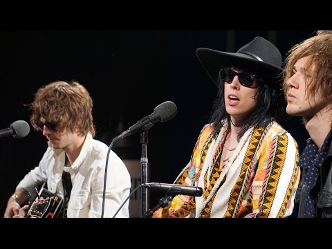 The Struts - ' Where Did She Go (Acoustic)' | The Bridge 909 in Studio