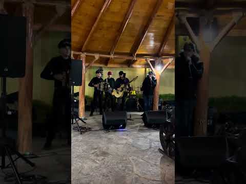 15 al norte ft nuevo giro ft los 3 caballeros | el 2 banderas | alfredito beltran