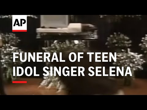 Watch YouTube video titled Funeral de Selena Quintanilla