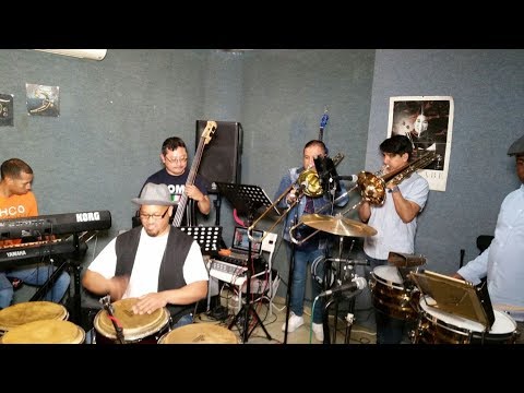 LLUVIA CON NIEVE QUIRIMBOMBO IN LIVE