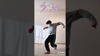 Download lagu Stray kids gods menu dance cover mp3