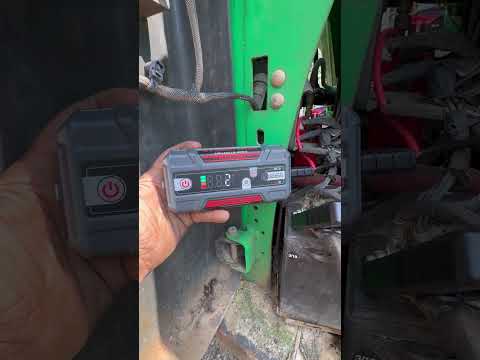 $50 LOKITHOR J-400 12v Emergency Jump Starter Box & LED light & usb usbc charging device test