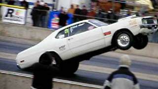 preview picture of video 'Amazing 350+ Foot Wheelie by a Dodge Demon! - Byron Wheelie Competition'