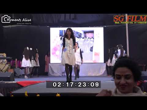 madhvi sain aakrti fast...