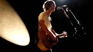 Richard Ashcroft - The Drugs Don't Work (Live acoustic)