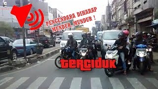 25 Reaksi Lucu Pelanggar Lalu lintas Ditegur Lewat Pengeras Suara