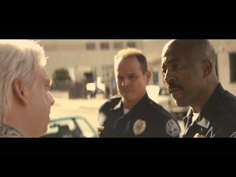 N. W. A. - Straight Outta Compton / Extrait "Discussion avec la police de Los Angeles"VF