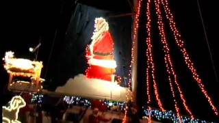 preview picture of video '2006 Treasure Island Lighted Boat Parade'