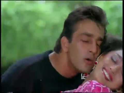 Poster gayi gayi main to gayi