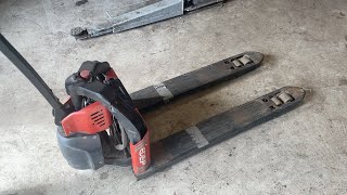 Рачен виљушкар EP Equipment EPT12-EZ се продава - Слика 4 | Forkliftonline MK Рачен виљушкар EP Equipment EPT12-EZ | Слика 4 - Forkliftonline