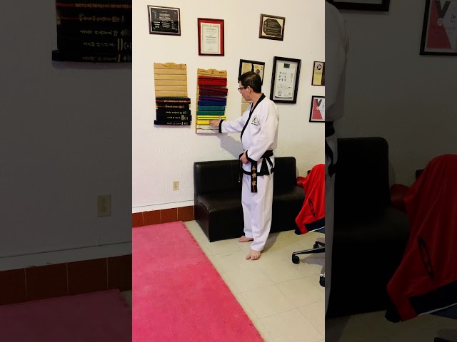 Vídeo relacionado con JAWUZ Cinturón de judo y karate de 280 cm, para deportes, artes marciales, cinturones profesionales de taekwondo, cinturón de Aikido, cinturón de tela gruesa para adultos (negro)