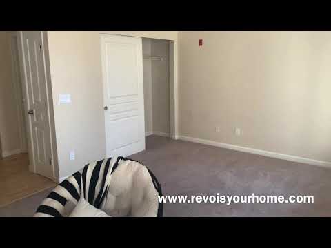 Spacious Studio Apartment home in downtown Renton.