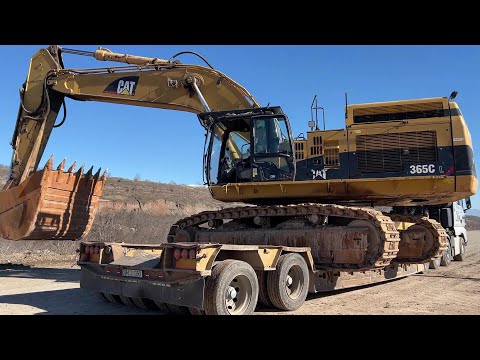 Loading And Transporting On Site The Caterpillar 365C Excavator - Fasoulas Heavy Transports