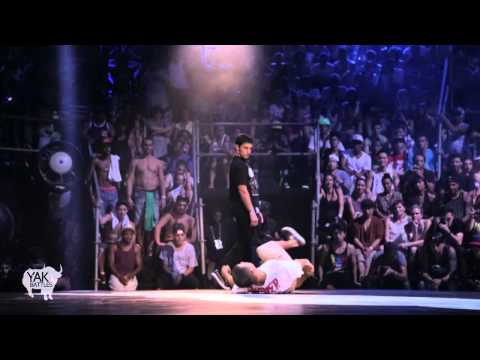 Mounir vs Klesio top8 Red Bull BC One Finals 2012 in Rio Brazil | YAK FILMS + RBBC1