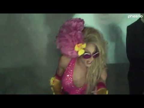 Alaska Thunderfuck - Nails @ Festa Priscilla Rio - Pheeno TV