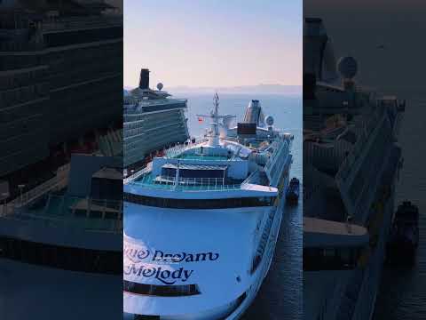 Thumbnail for Celebrity Solstice và Star Navigator cập bến Hạ Long vào sáng 18/11 #halongbay #travel #cruiseship