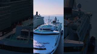 Celebrity Solstice và Star Navigator cập bến Hạ Long vào sáng 18/11 #halongbay #travel #cruiseship