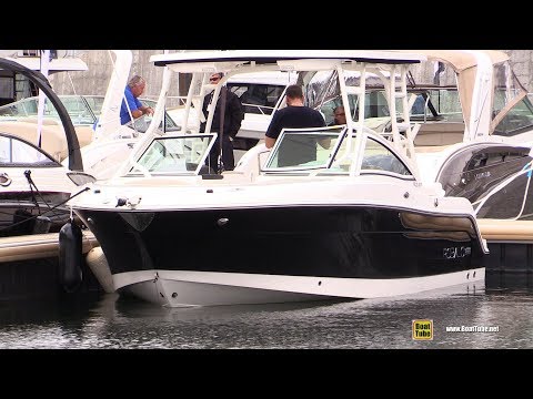2017 Robalo R 207 Boat - Walkaround - 2017 Montreal In Water Boat Show