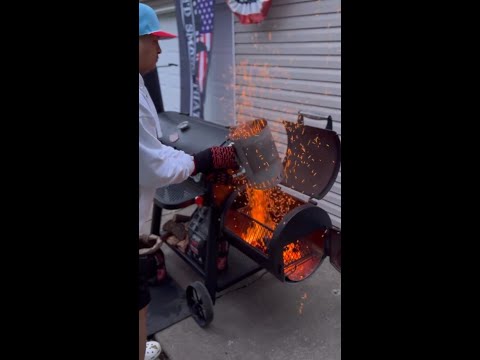 Trigger Release Charcoal Chimney