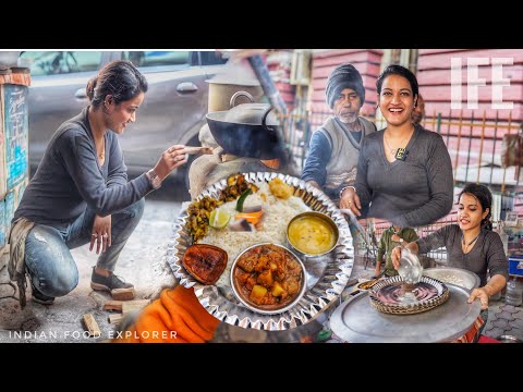 India’s Fashion Designer Selling Food On The Street | ￼Cheapest Veg Thali Rs40/- | Street Food India