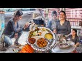 India S Fashion Designer Selling Food On The Street Cheapest Veg Thali Rs40 Street Food India