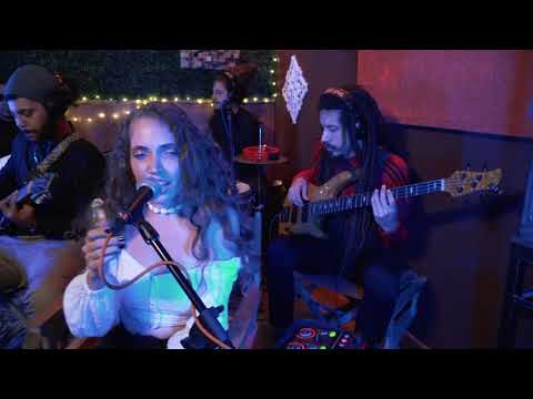 Ola de la mar - Nikola (Guarevel Sesiones)