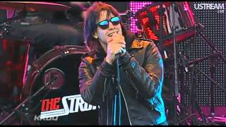 The Strokes - Under Cover of Darkness [2011-06-04]
