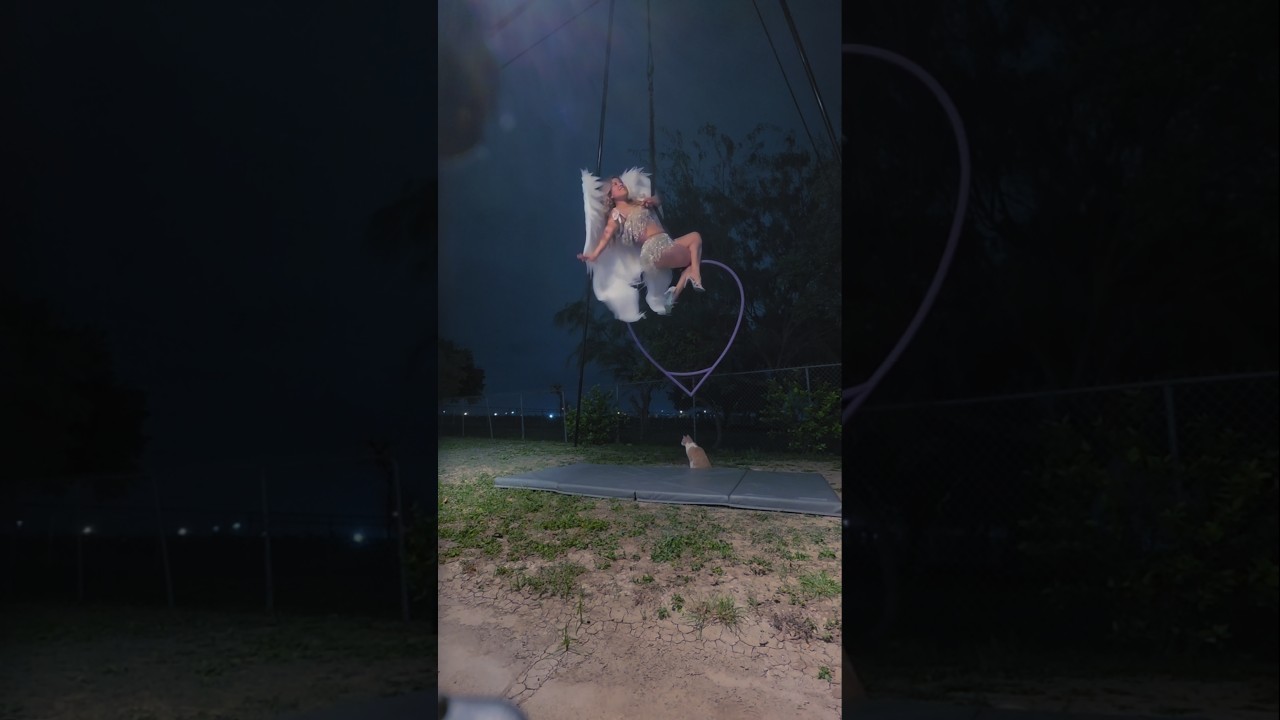 Promotional video thumbnail 5 for Luna Sky Dance