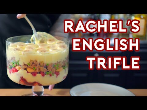 How To Make A Version Of Rachel's Trifle From 'Friends' That Doesn't Taste Half Bad
