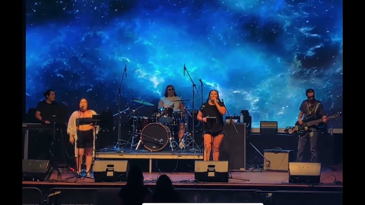 Promotional video thumbnail 1 for Los Gatos 512
