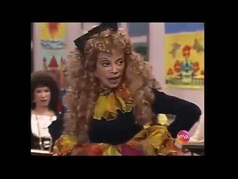 ''Escolinha do Prof. Raimundo'' (1990 ou 91) - Professor pergunta à D. Bela: "Já andou na piranga?"