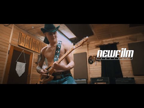 Kufel - Na chwilę (Official Video)