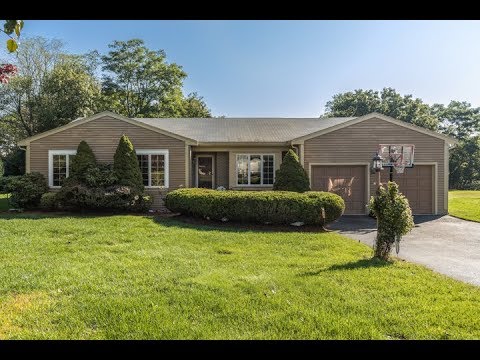 21 Blacksmith Way, Saugus MA - The Lopes Bridge Group - Tel 978-882-4223