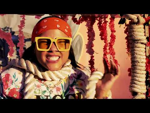 Vakero ft Martha heredia La Nota Offial Video