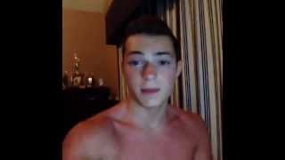 Nicki Minaj Impression with helium - Vinegram