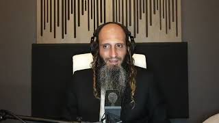 הרב מאור קריו    סיפורים ומשלים   עשירות דקדושה (הרב מאור קריו) - התמונה מוצגת ישירות מתוך אתר האינטרנט יוטיוב. זכויות היוצרים בתמונה שייכות ליוצרה. קישור קרדיט למקור התוכן נמצא בתוך דף הסרטון