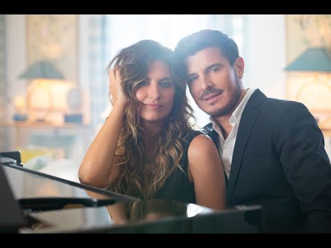 Vincent Niclo - Loin d'ici en duo avec Laëtitia Milot [Clip Officiel]